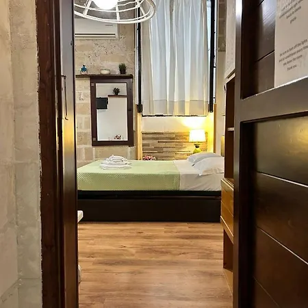 Palazzo Prioli *